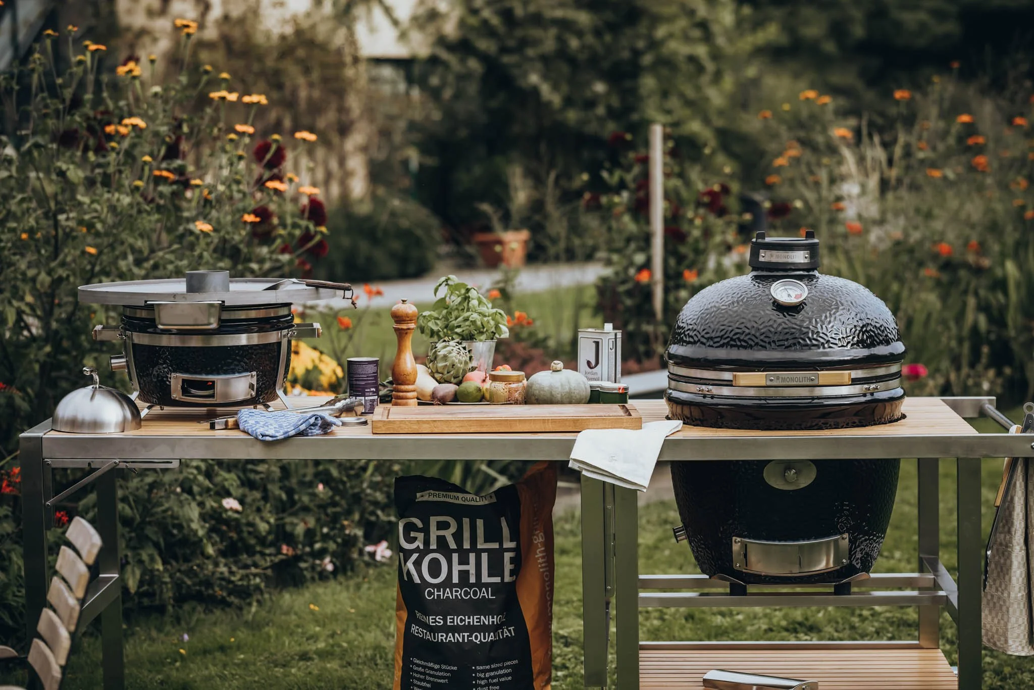 Monolith Buggy Add-On Table for Extra Work Surface - Image 8