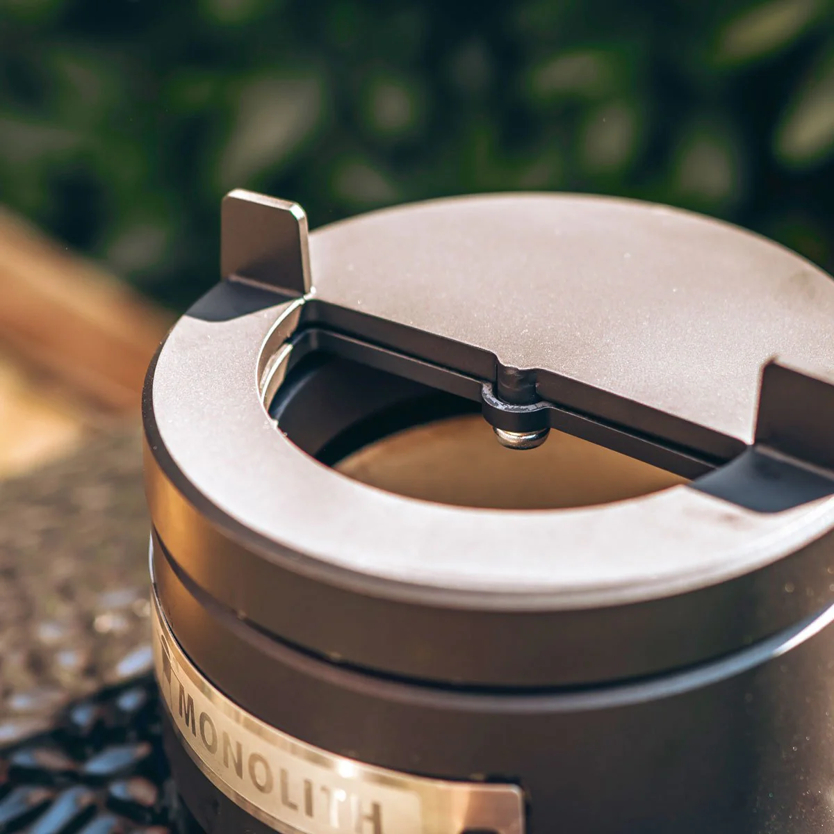 Monolith Junior Kamado Grill - Compact & Versatile Cooking - Image 6