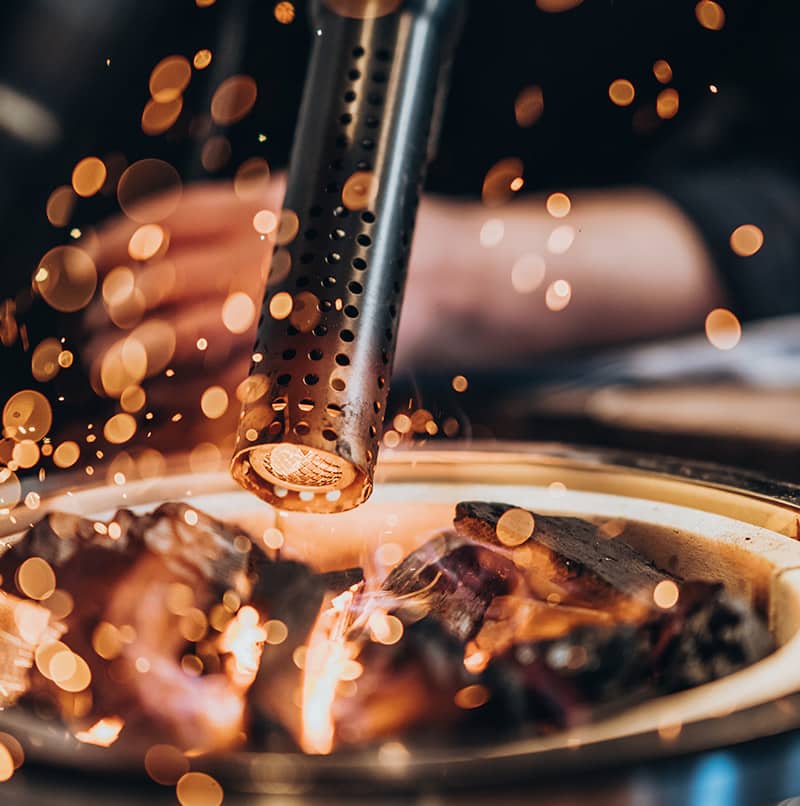 Monolith Natural Lump Charcoal 8kg for Barbecues - Image 4