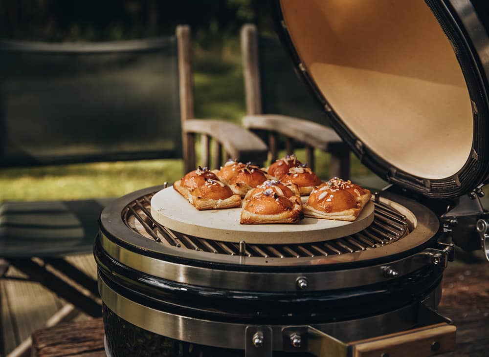 Monolith ICON Portable Kamado Grill for Balconies - Image 11