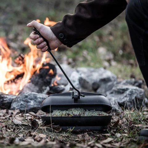 Petromax Dutch Oven Lid Lifter for Safe Handling - Image 4